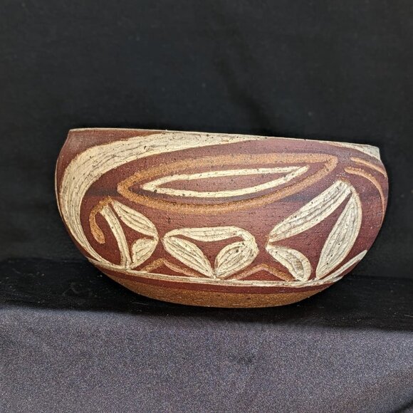 Hand Thrown Pottery Ceramic Stoneware Bowl by G. Wilson - Picture 3 of 11